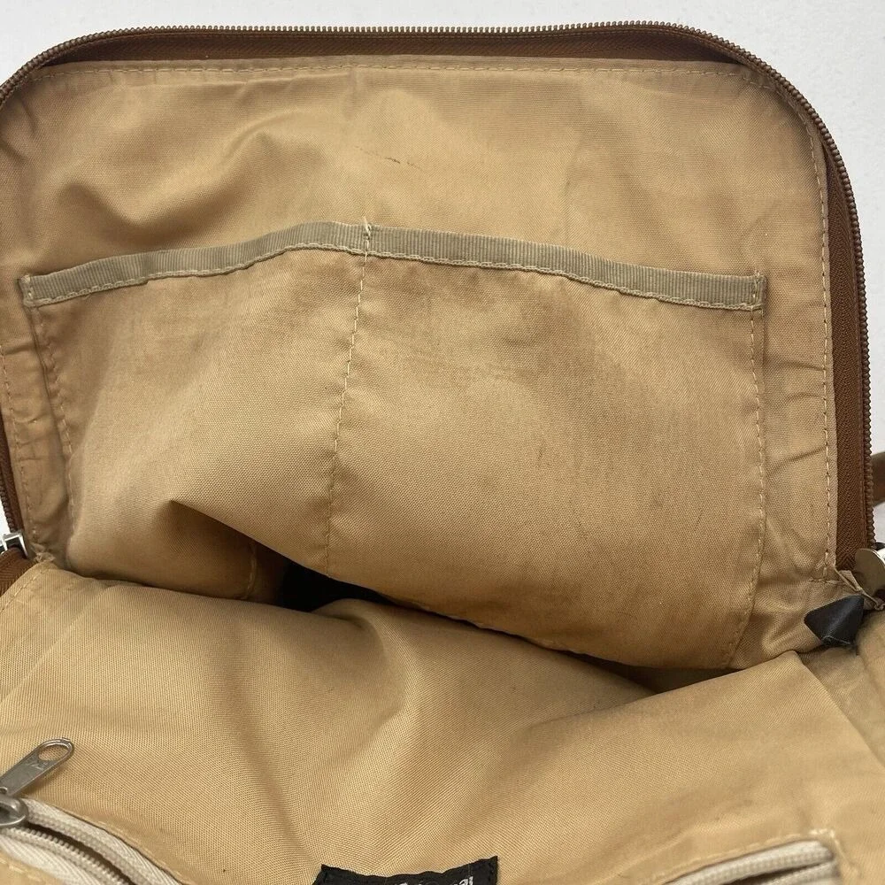 Le‎ Donne Genuine Leather Collection Riverwalk Backpack Brown Travel Distressed